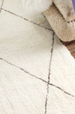 Nuloom Rugs - Hand Tufted Armitra - Natural
